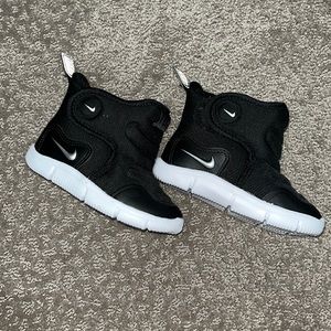 Toddler Nike Boots